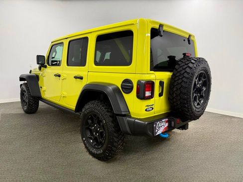 Used 2023 Jeep Wrangler Unlimited w/ Cold Weather Group image 7