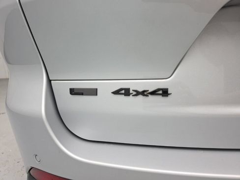 Used 2023 Jeep Grand Cherokee L Laredo AWD/4WD image 58