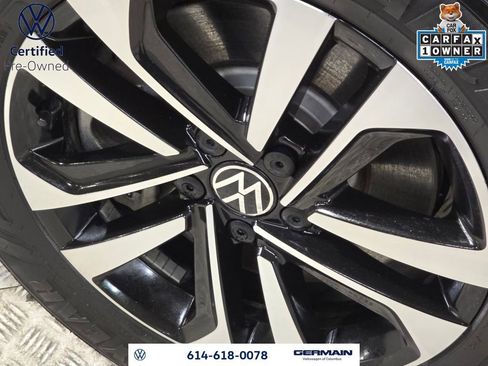 Used 2024 Volkswagen Tiguan S image 12