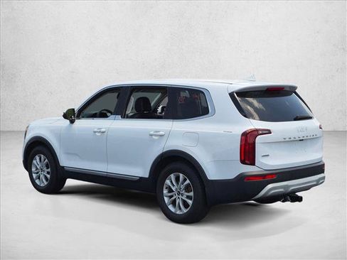 Used 2022 Kia Telluride LX AWD/4WD image 7