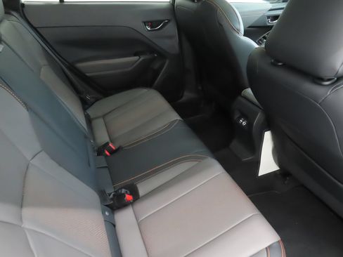 Used 2025 Subaru Crosstrek 2.5i Limited w/ Crosstrek Mirror Package AWD/4WD image 24