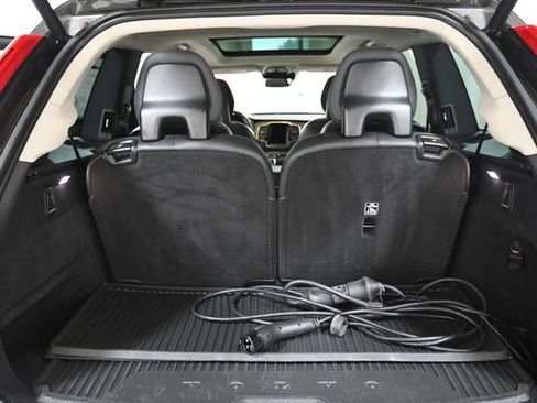 Used 2021 Volvo XC90 T8 Inscription AWD/4WD image 21