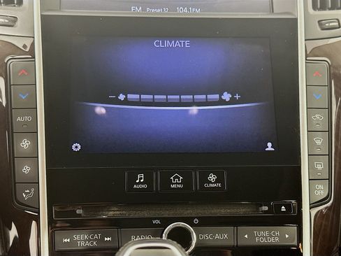 Used 2019 INFINITI Q50 Luxe w/ Essential Package (3.0T Luxe) image 23