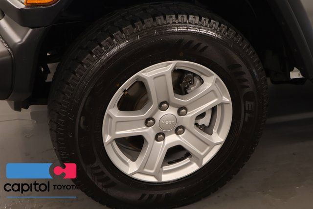Used 2018 Jeep Wrangler Unlimited Sport S AWD/4WD image 8