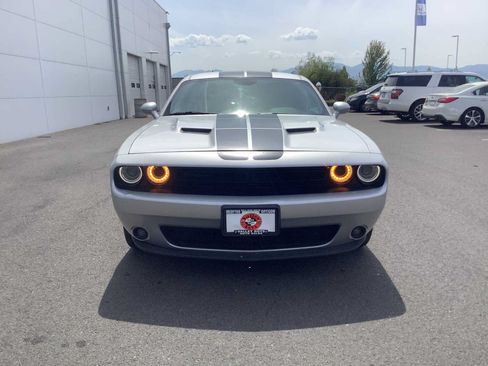 Used 2019 Dodge Challenger SXT w/ Blacktop Package RWD image 9