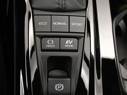 Used 2025 Toyota Camry XSE w/ Premium Plus Package FWD image 29