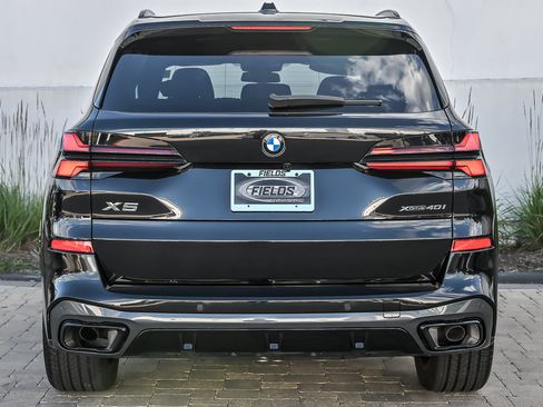 Used 2024 BMW X5 xDrive40i w/ M Sport Package AWD/4WD image 11