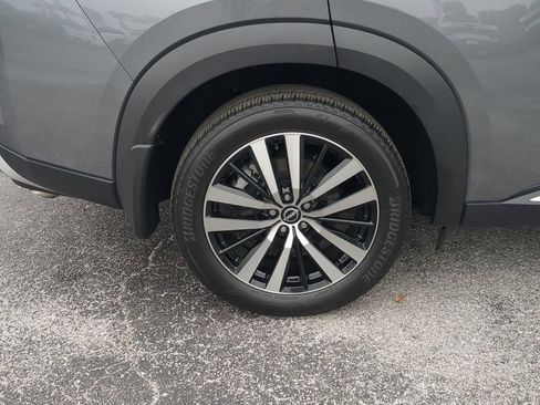 Certified 2024 Nissan Pathfinder Platinum w/ Cargo Package image 11