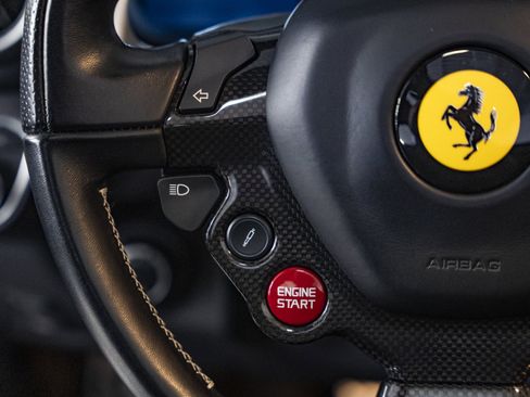 Used 2017 Ferrari California T image 43