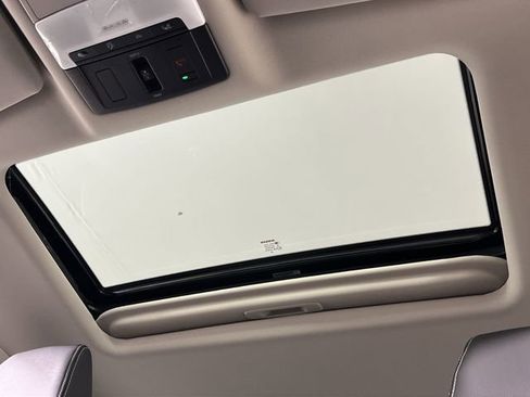 New 2025 Nissan Altima 2.5 SL image 22