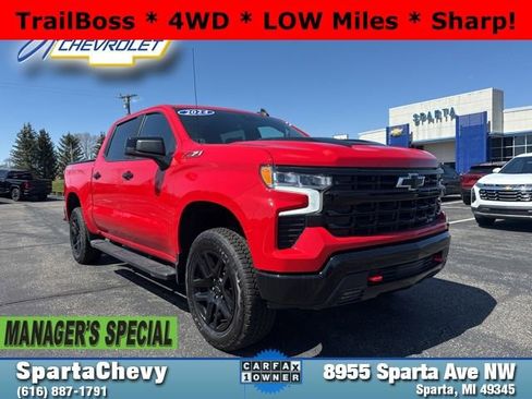 Used 2024 Chevrolet Silverado 1500 LT Trail Boss w/ Protection Package image 1
