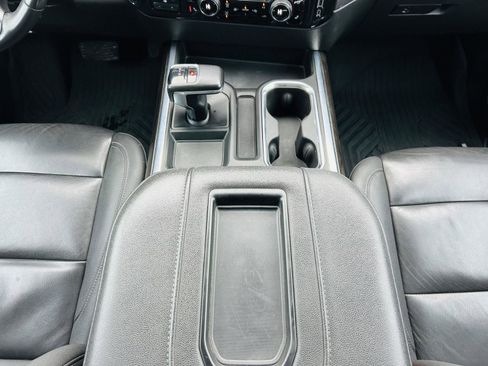 Used 2022 Chevrolet Silverado 1500 LT Trail Boss w/ LT Trail Boss Premium Package image 27