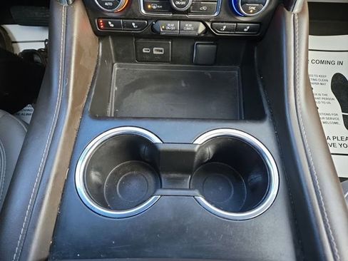 Used 2023 Chevrolet Tahoe LT image 22