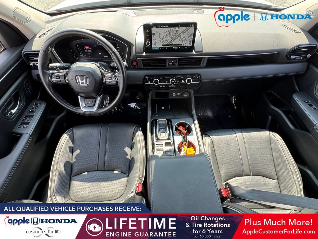 Used 2023 Honda Pilot Elite image 17