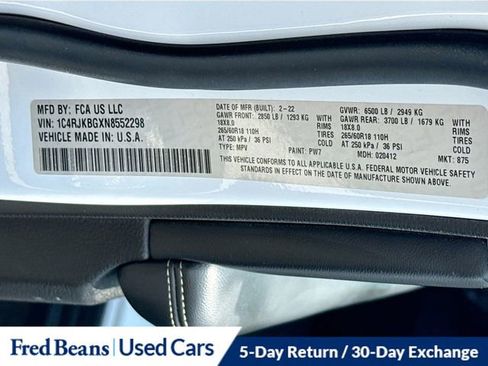 Used 2022 Jeep Grand Cherokee L Limited AWD/4WD image 35