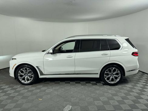 Used 2026 BMW X7 xDrive40i AWD/4WD image 11