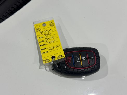 Used 2021 Hyundai Tucson Sport AWD/4WD image 44