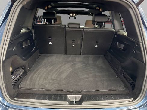 Used 2022 Mercedes-Benz GLB 250 4MATIC image 11