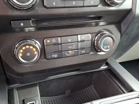 Used 2018 Ford F150 XL w/ Equipment Group 101A Mid image 17