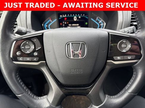 Used 2023 Honda Odyssey Touring image 13