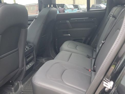 Used 2025 Land Rover Defender 110 S AWD/4WD image 17