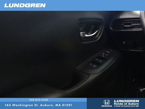 Used 2025 Honda HR-V LX image 26