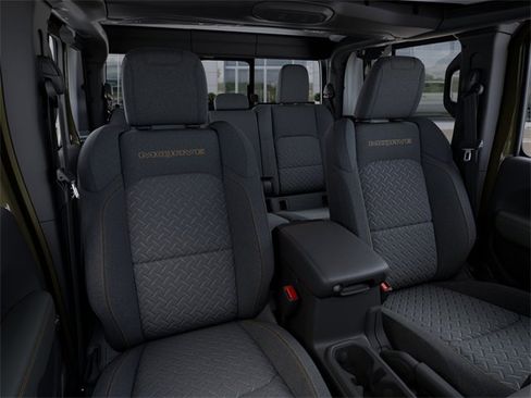 New 2026 Jeep Gladiator Mojave image 16