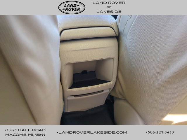 Used 2015 Mercedes-Benz GLA 250 4MATIC image 13
