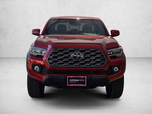 Used 2023 Toyota Tacoma TRD Off-Road image 2