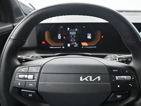 New 2026 Kia Sportage X-Line w/ X-Line Premium Package AWD/4WD image 15