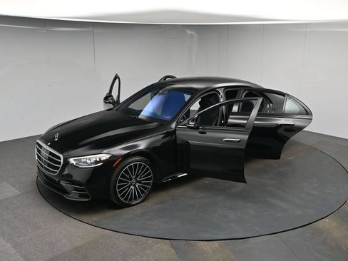 Used 2023 Mercedes-Benz S 500 4MATIC w/ AMG Line image 77