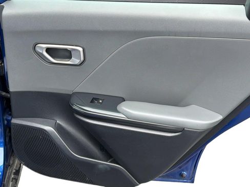 Used 2025 Kia K4 FWD image 15
