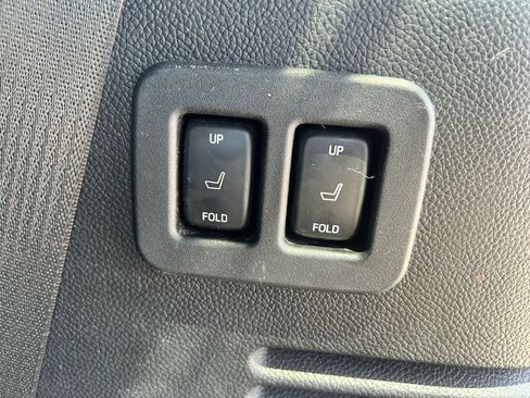 Used 2015 Lincoln Navigator 2WD image 28
