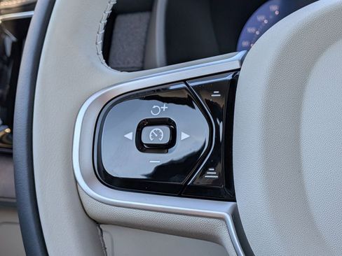 New 2026 Volvo XC90 T8 Ultra w/ Protection Package Premier AWD/4WD image 33