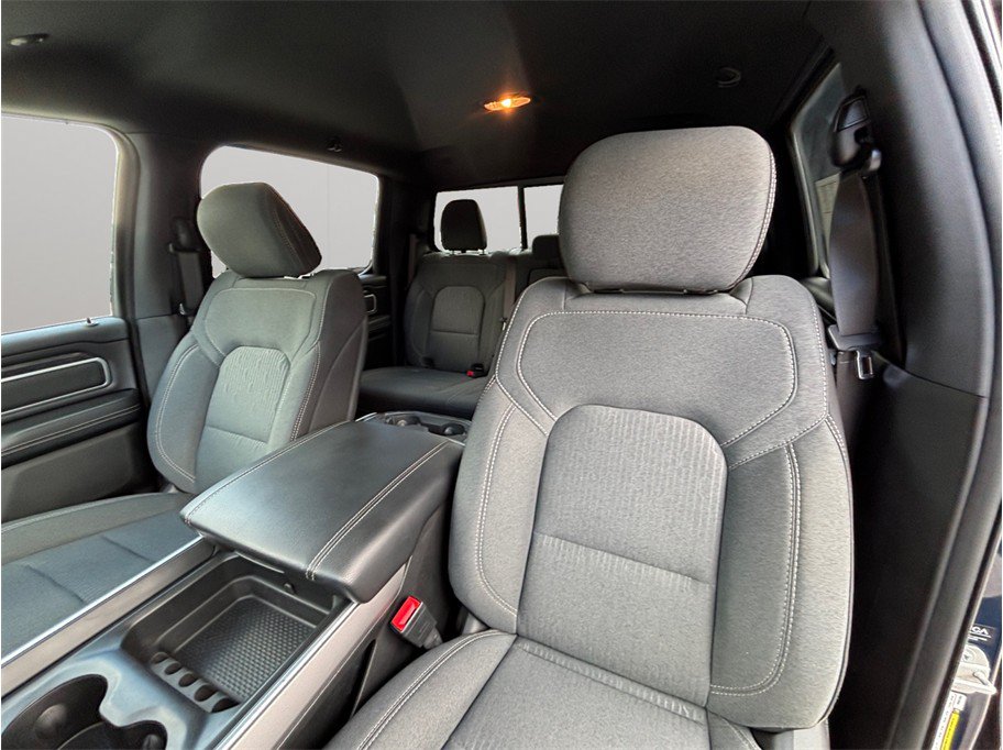 Used 2023 RAM 1500 Big Horn AWD/4WD image 18
