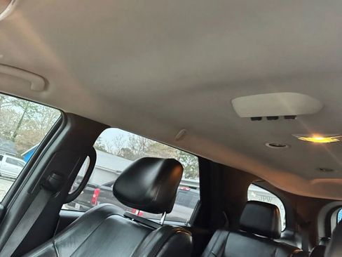 Used 2018 Dodge Durango GT image 21