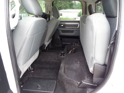 Used 2016 RAM 1500 4x4 Crew Cab Outdoorsman image 26