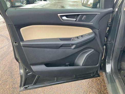 Used 2024 Ford Edge SEL w/ Convenience Package image 22