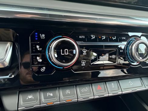 New 2026 GMC Sierra 1500 Denali Ultimate AWD/4WD image 24