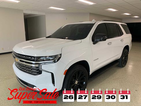 Used 2021 Chevrolet Tahoe Premier w/ Premium Package image 1