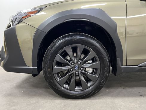 Certified 2025 Subaru Outback Onyx Edition w/ Popular Package #2 image 14