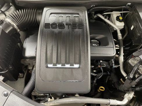 Used 2017 Chevrolet Equinox LT w/ Convenience Package AWD/4WD image 23