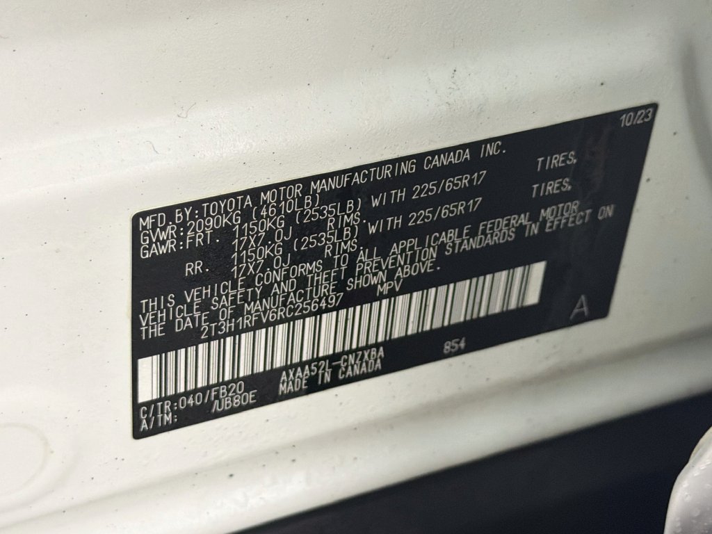 Used 2024 Toyota RAV4 LE FWD image 28