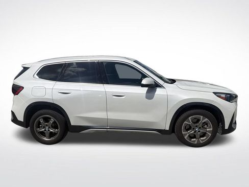 Used 2026 BMW X1 xDrive28i AWD/4WD image 9