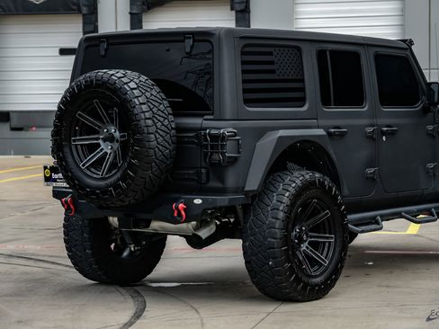 Used 2020 Jeep Wrangler Unlimited Sport S AWD/4WD image 17