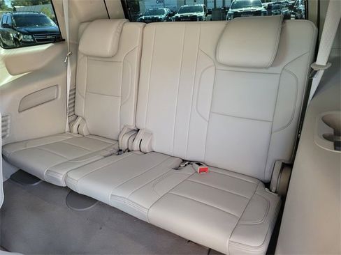 Used 2020 GMC Yukon Denali w/ Denali Ultimate Package image 24