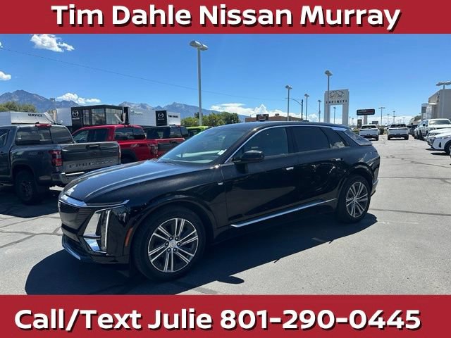 Used 2024 Cadillac Lyriq Luxury AWD/4WD image 6
