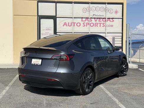 Used 2023 Tesla Model Y Performance AWD/4WD image 8