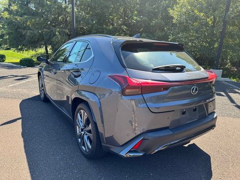Used 2024 Lexus UX 250h F Sport AWD/4WD image 3