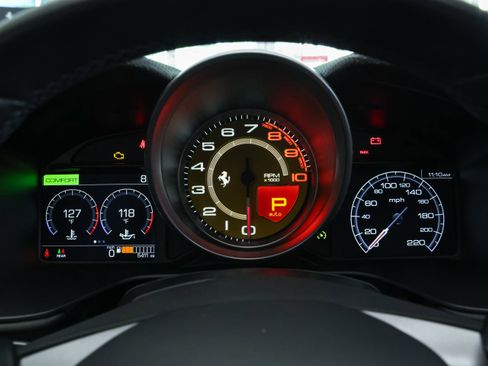 Used 2022 Ferrari Portofino M image 14